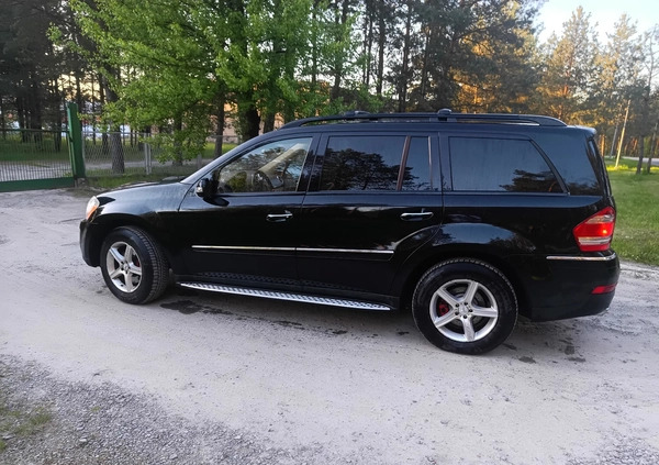 Mercedes-Benz GL cena 46999 przebieg: 357000, rok produkcji 2007 z Narol małe 137